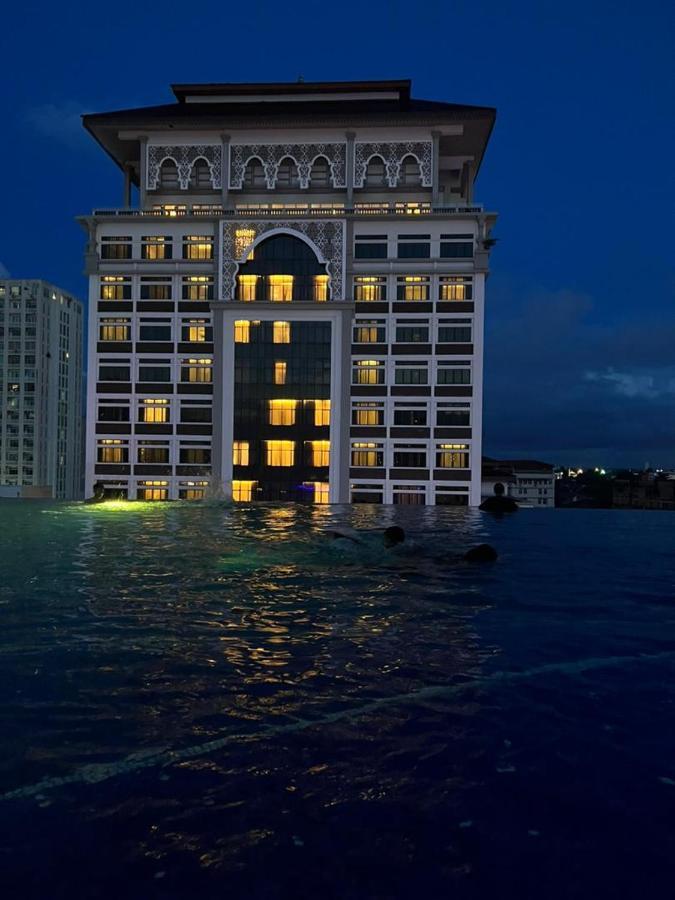 Nusa Luxurious Suite 코타바하루 외부 사진