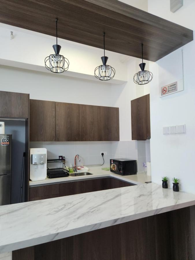 Nusa Luxurious Suite 코타바하루 외부 사진