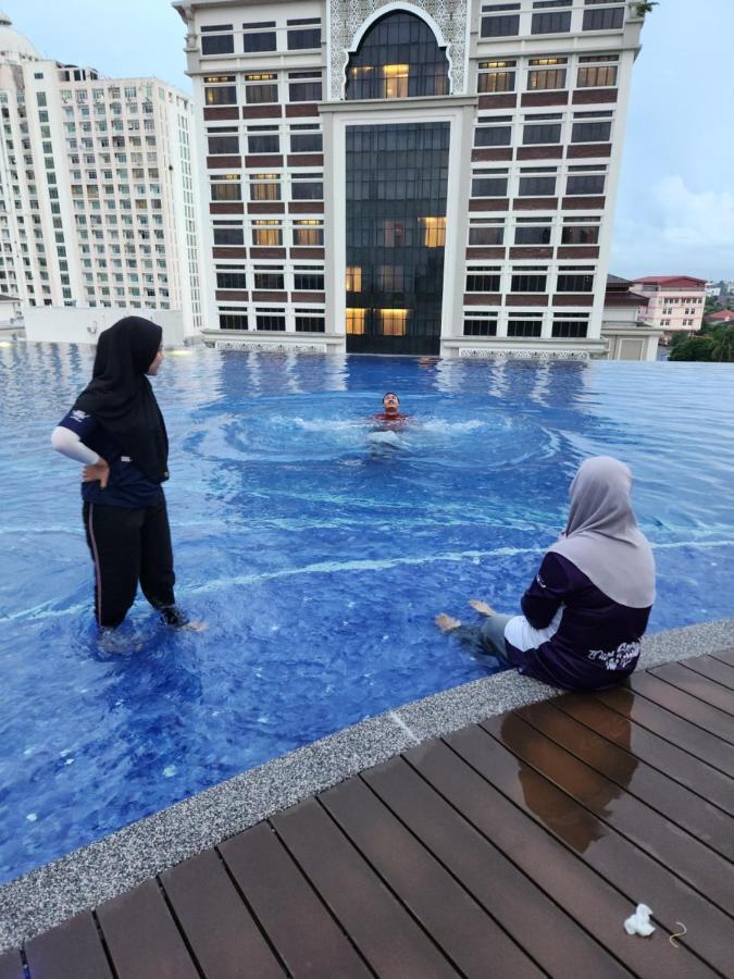 Nusa Luxurious Suite 코타바하루 외부 사진